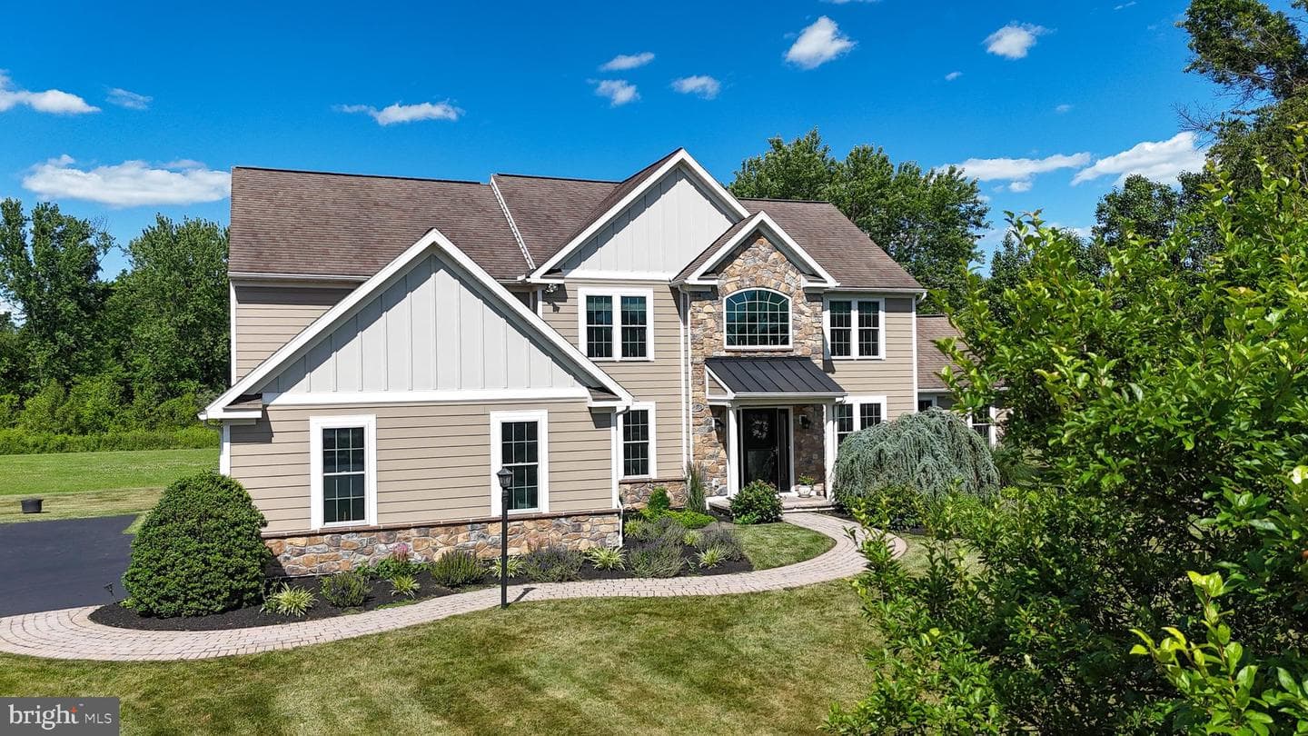 110 Heritage Ct, Phoenixville