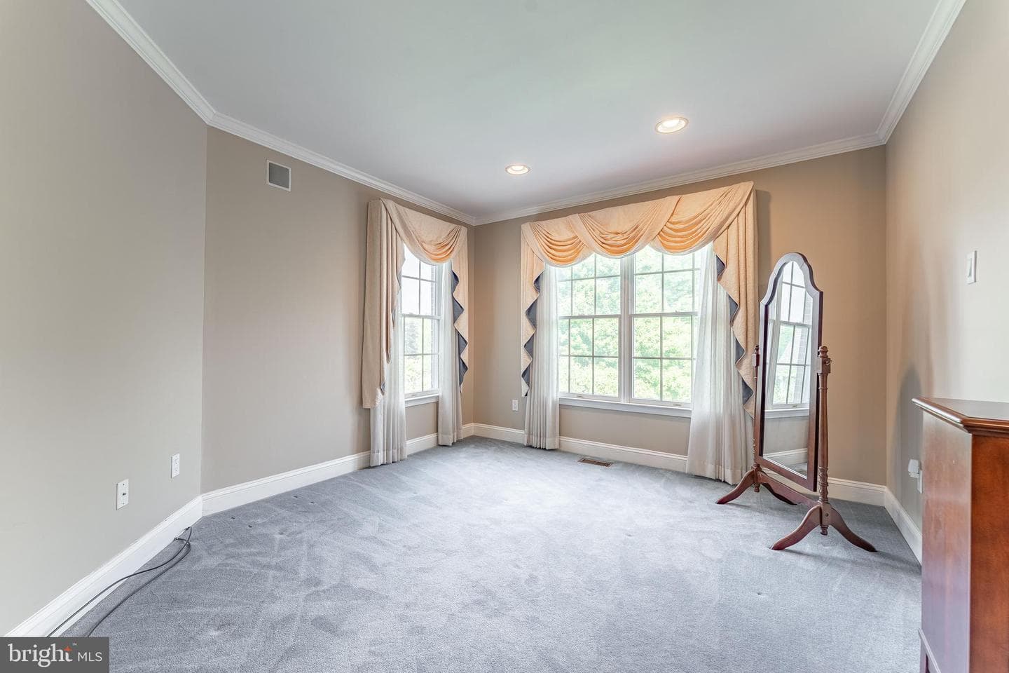 2069 Saint Andrews Drive photo 32