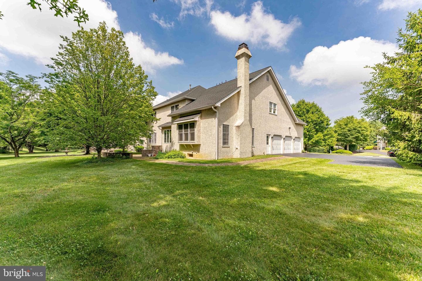 2069 Saint Andrews Drive photo 4