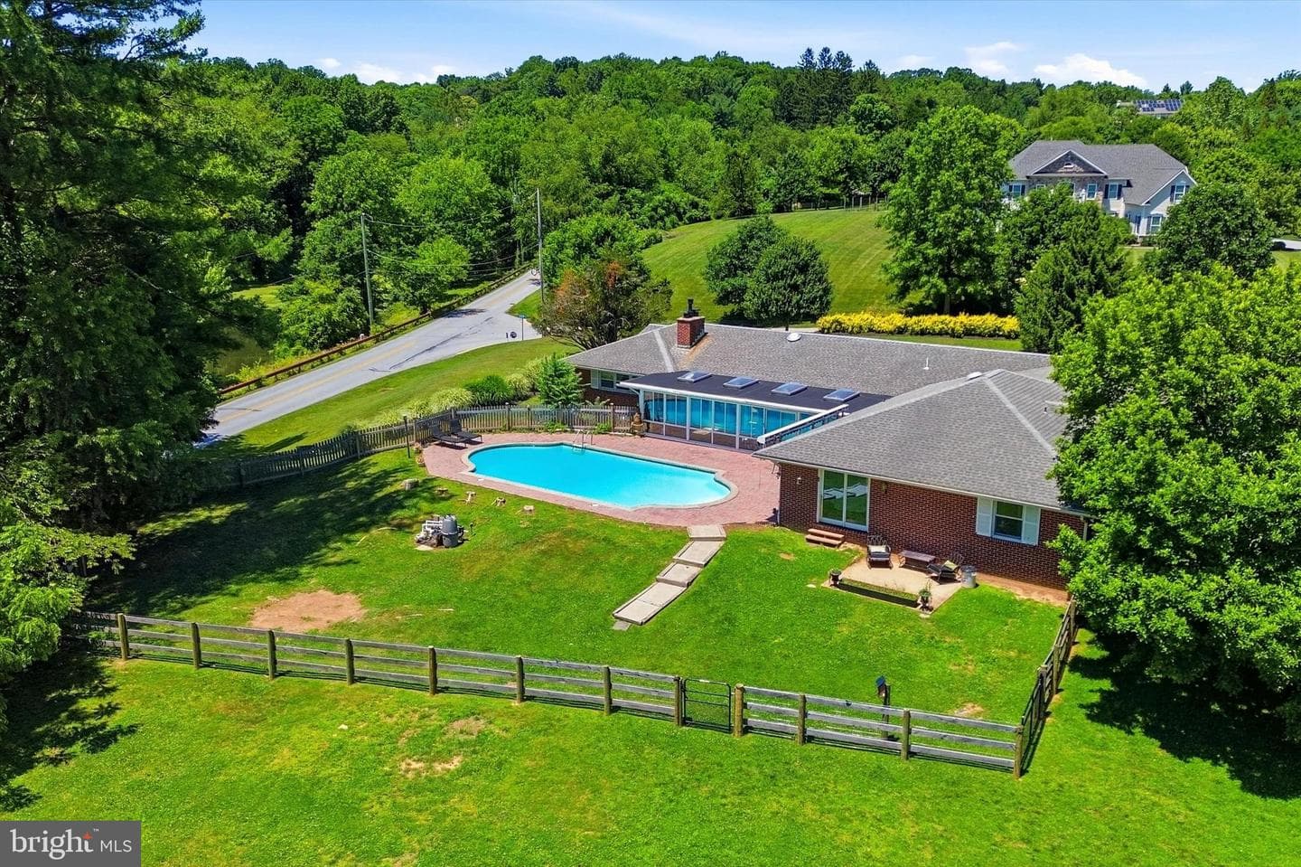875 Locust Grove Road photo 5