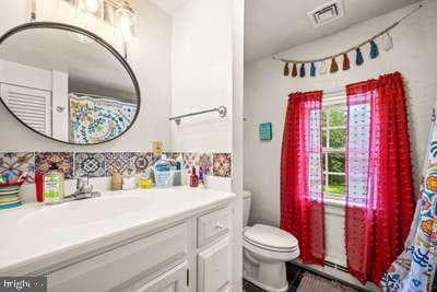 781 Fairview Road photo 33