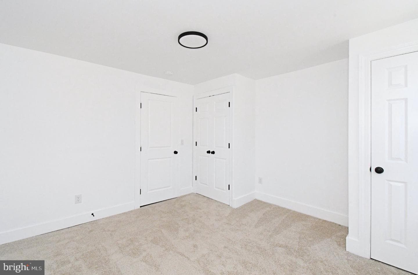 64 N Main photo 15