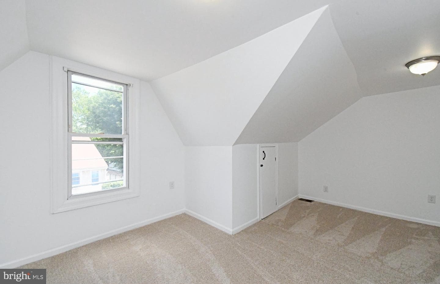 64 N Main photo 18