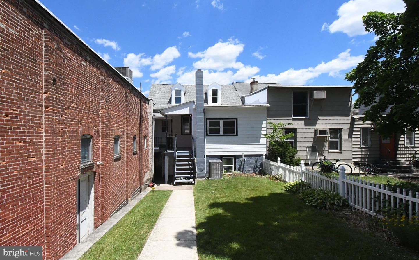 64 N Main photo 25