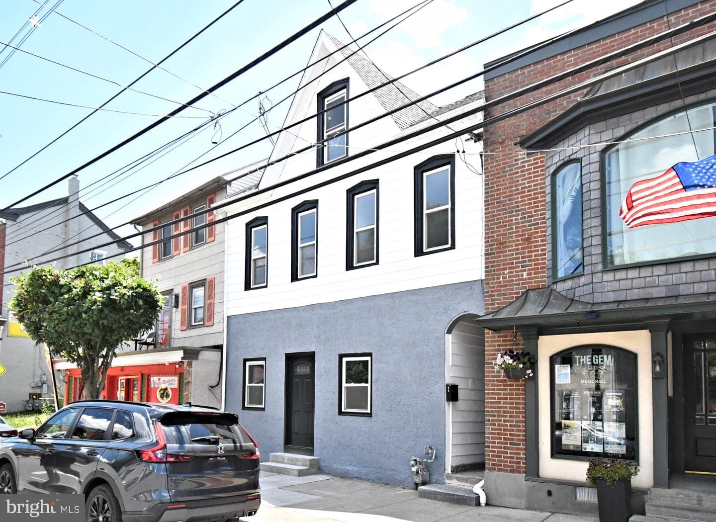 64 N Main photo 6