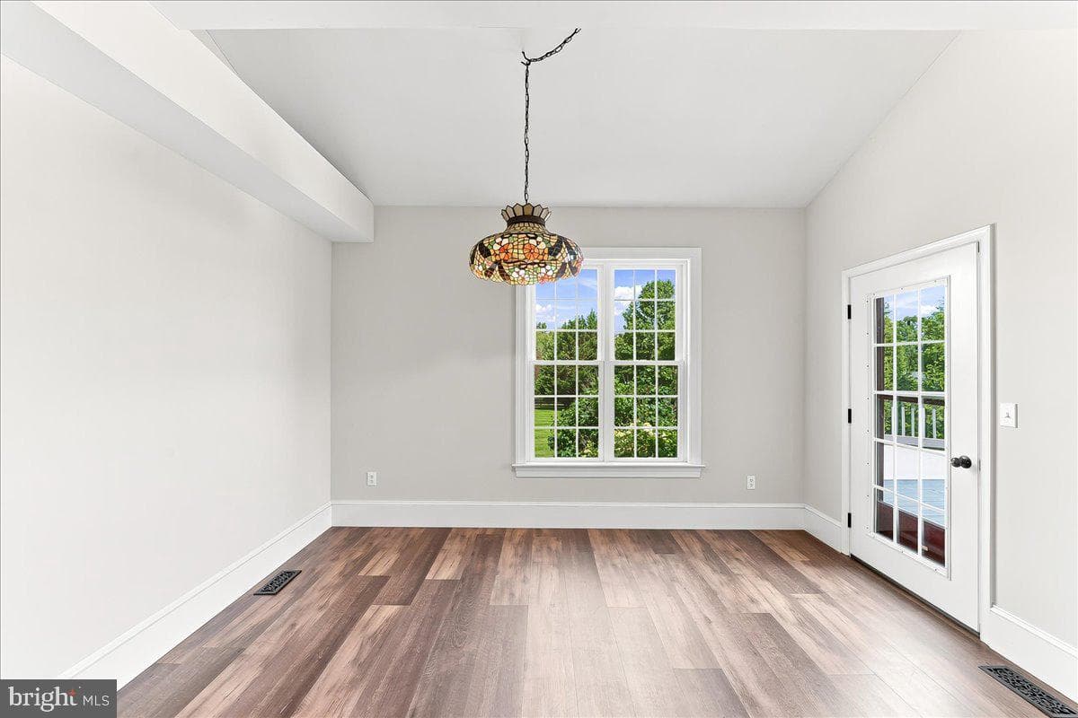 206 Crimson Drive photo 21