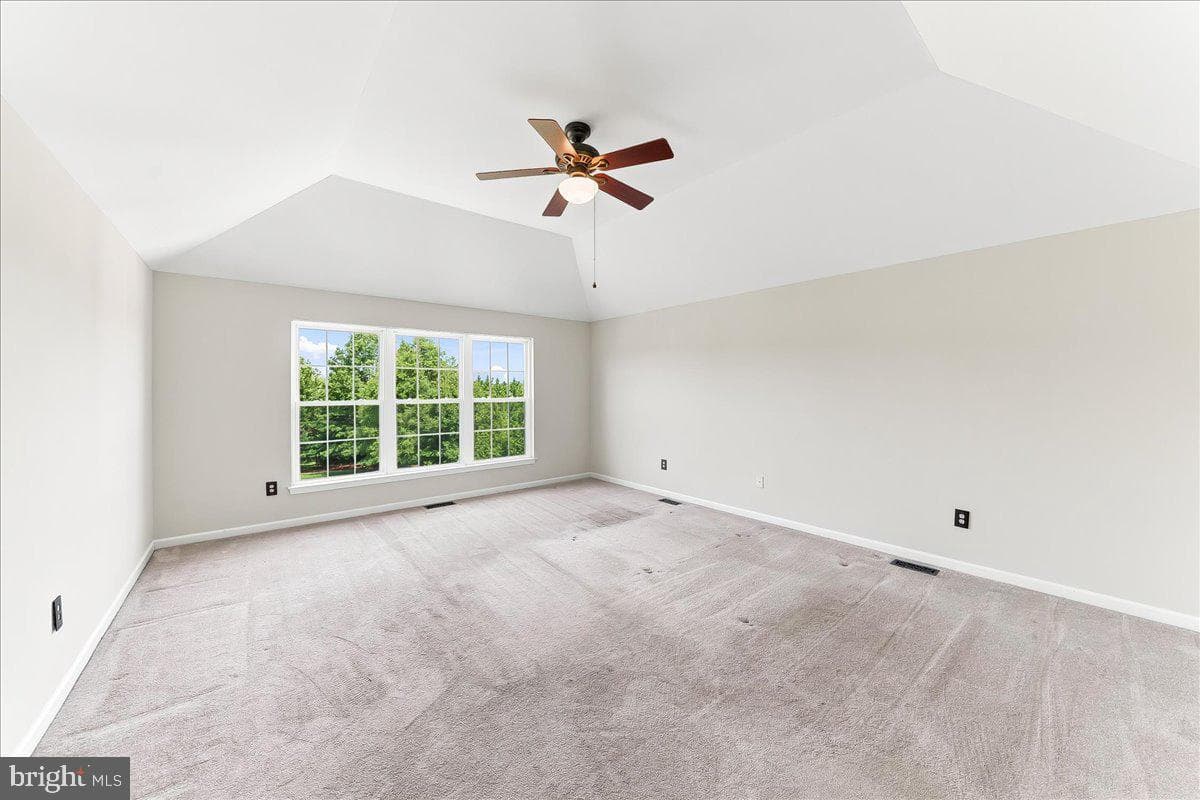 206 Crimson Drive photo 28