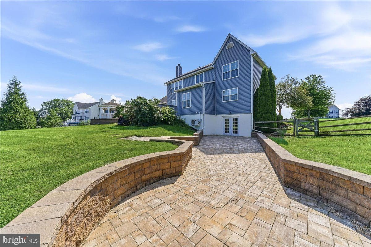206 Crimson Drive photo 43