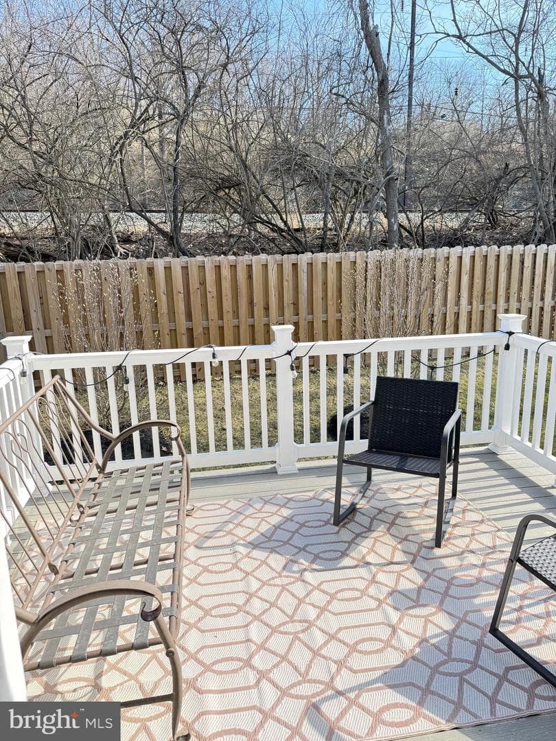 121 Four Leaf Drive photo 18