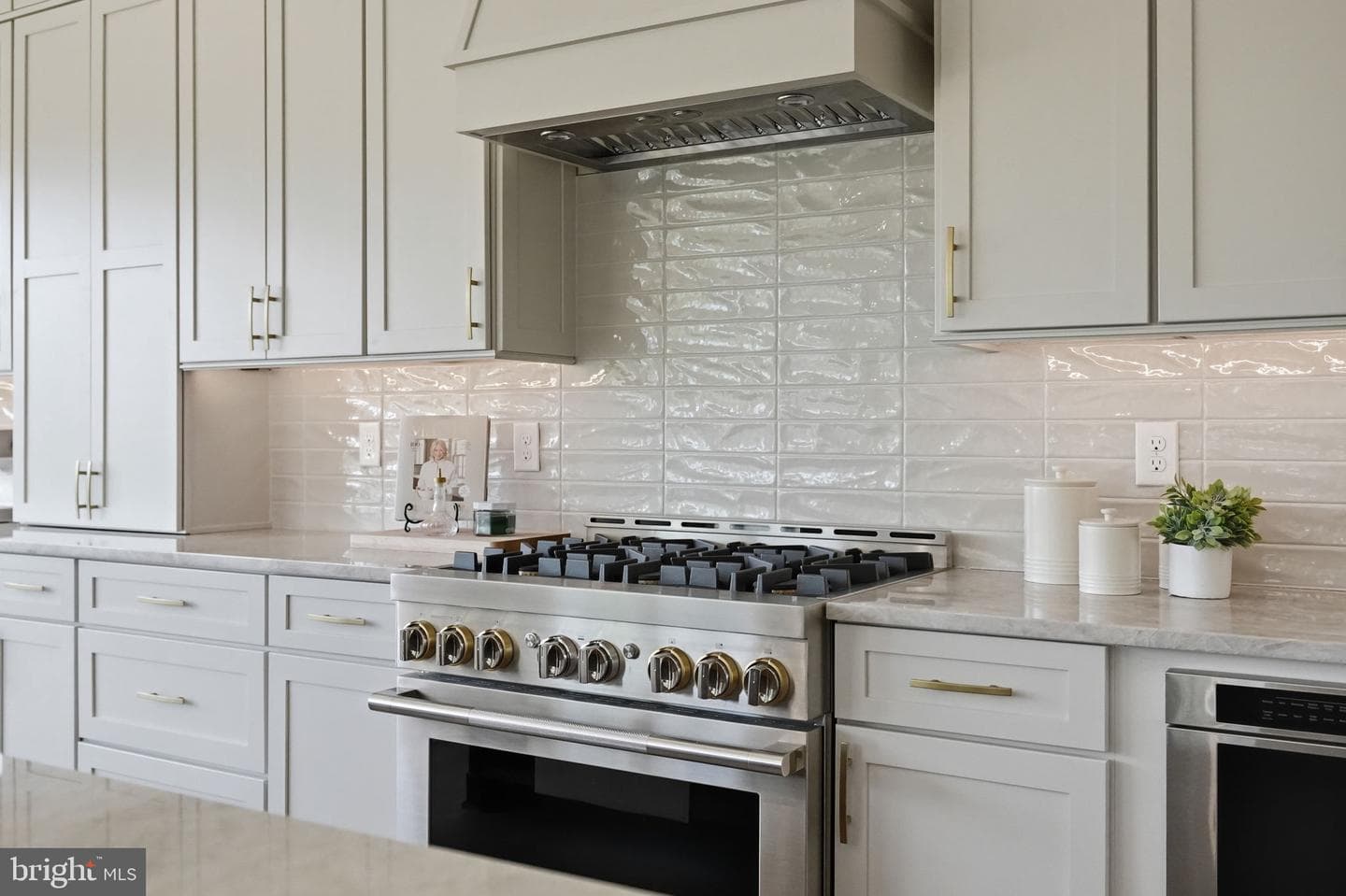 1430 Grove Avenue #1bd photo 16