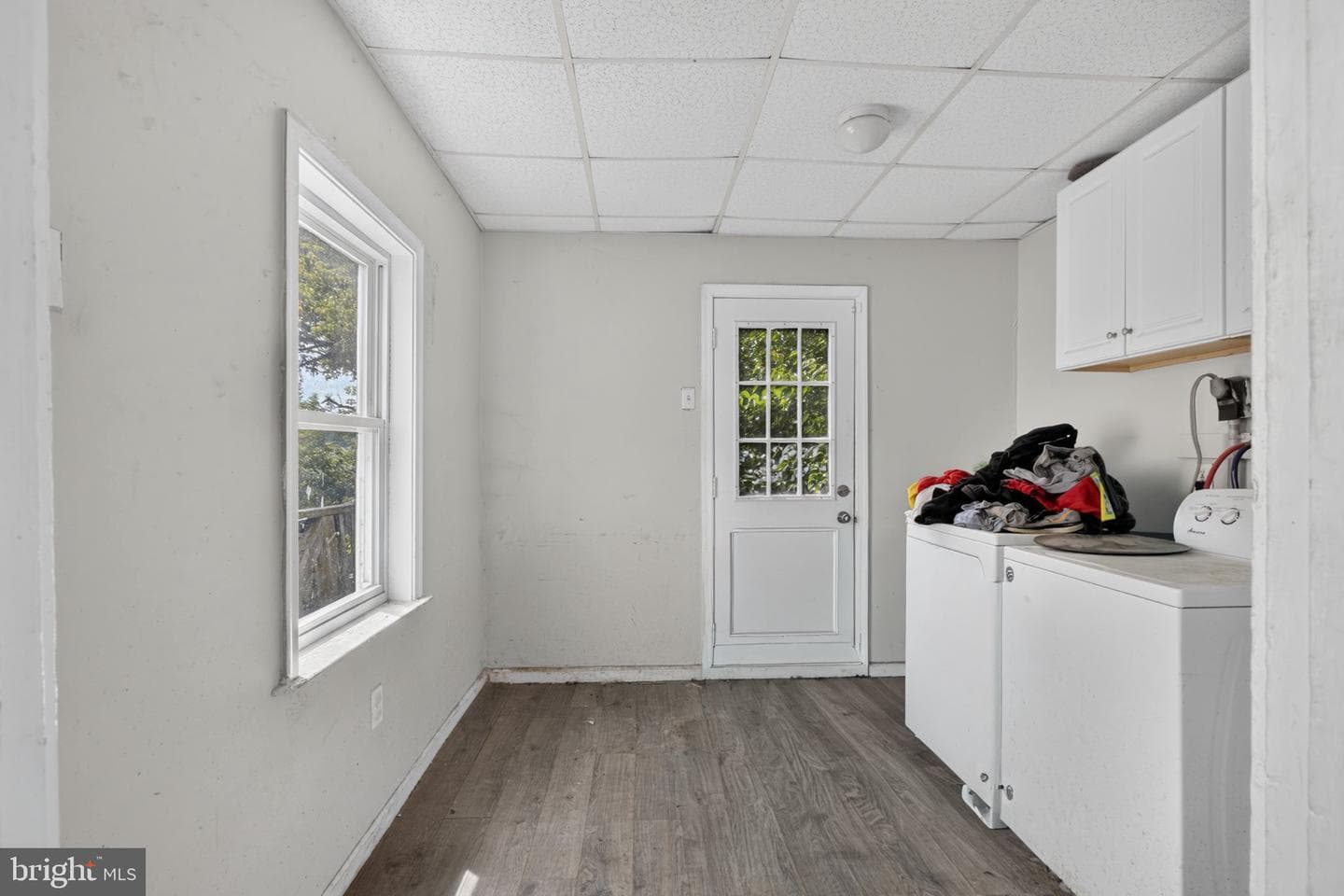 560 Coates Street photo 18