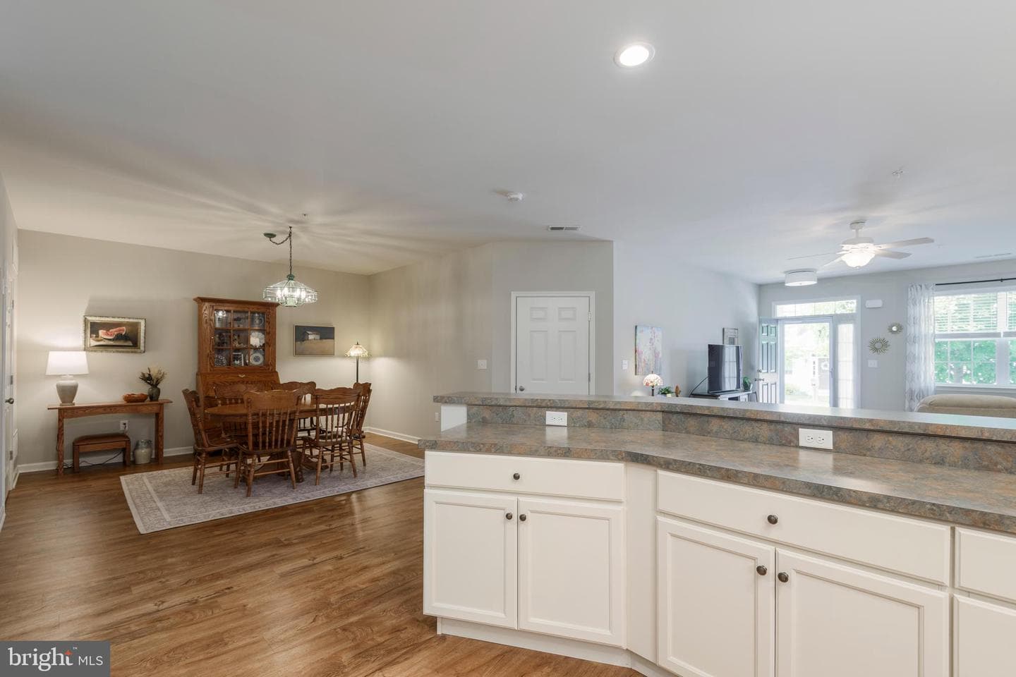 224 Rose View Drive photo 9