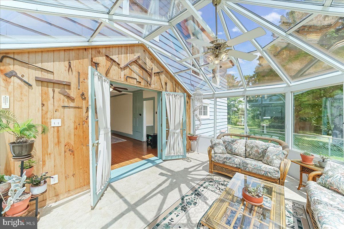 2499 Forge Road photo 12