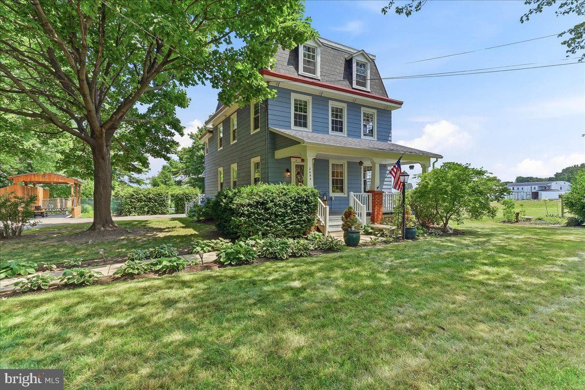 2499 Forge Road photo 3
