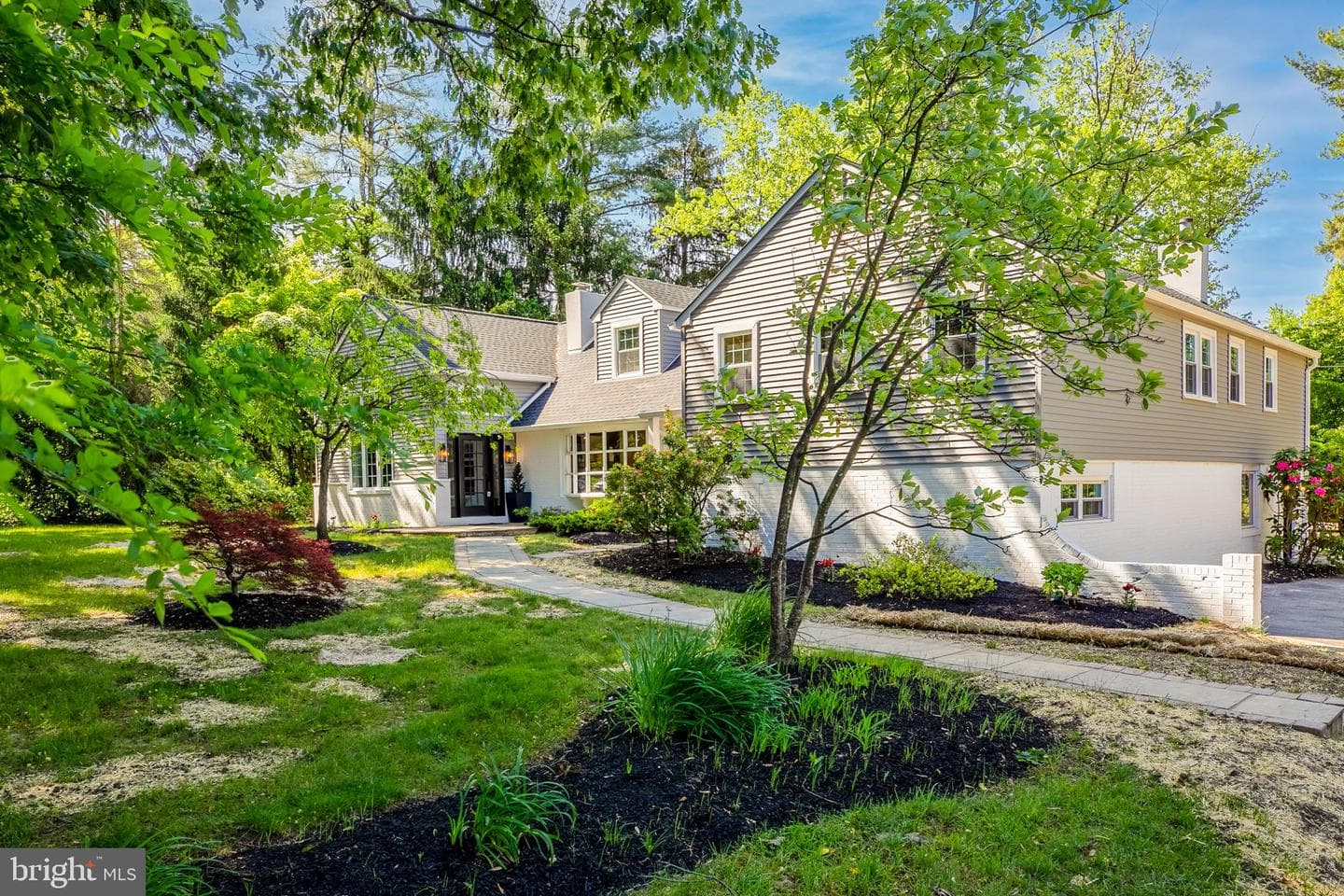 1110 W Valley Road photo 3