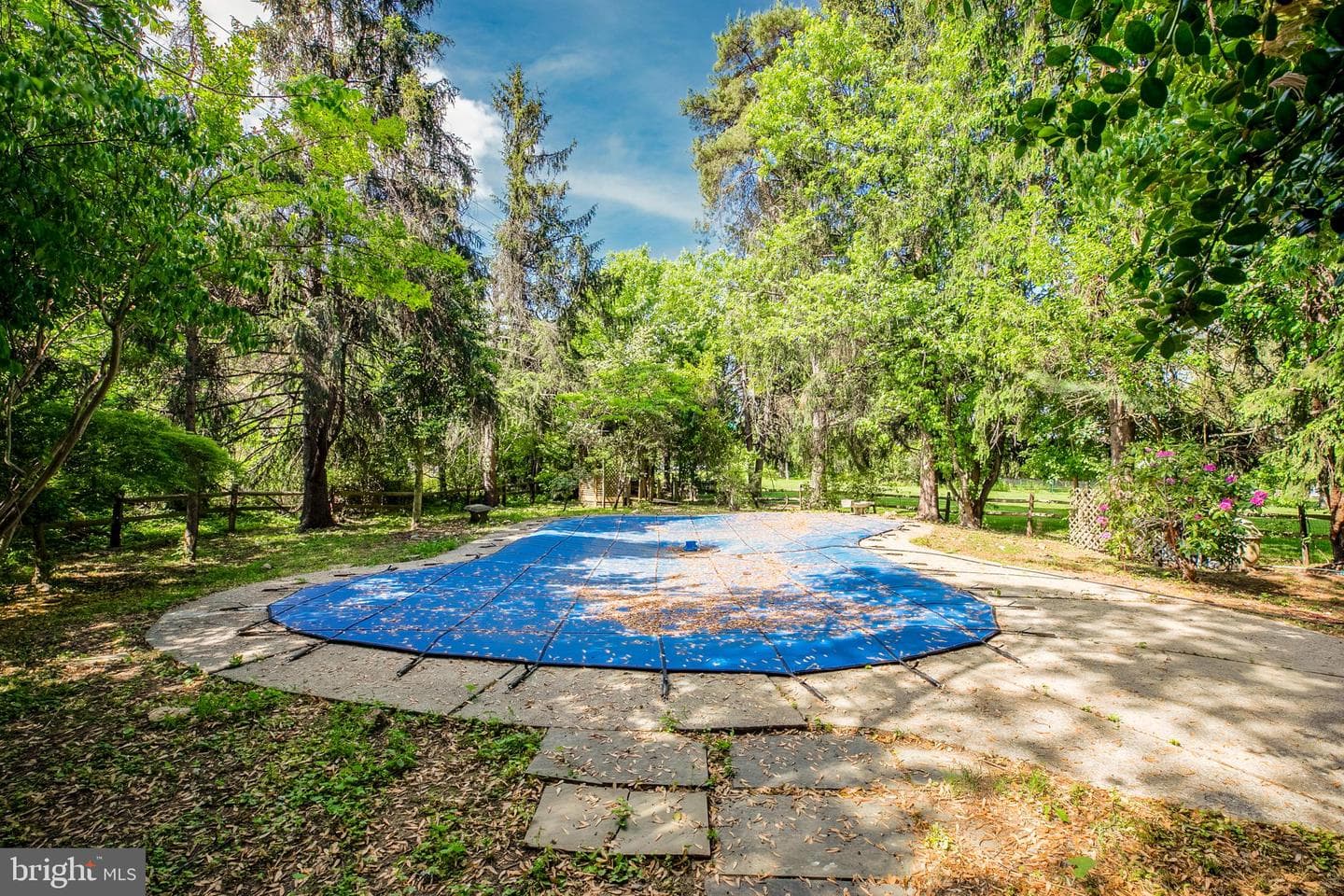 1110 W Valley Road photo 51