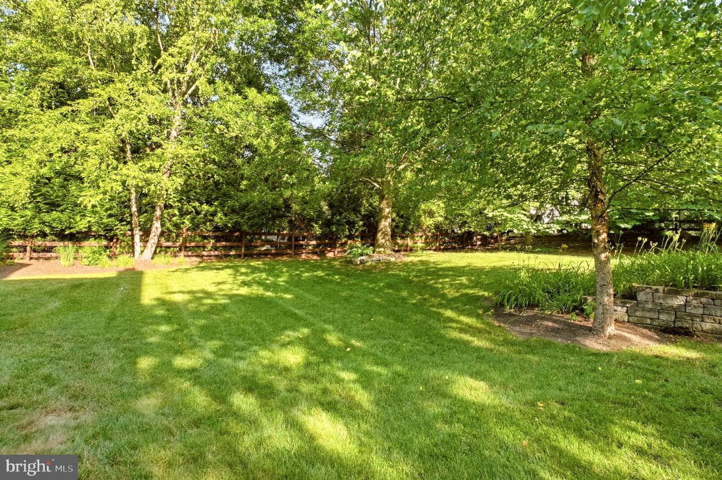 115 Maisfield Road photo 57