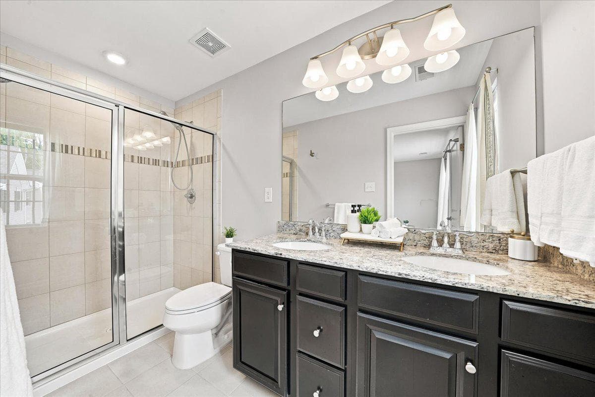 225 Ashburn Road photo 23