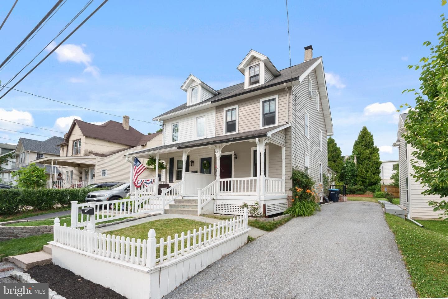 47 Walnut Avenue photo 6