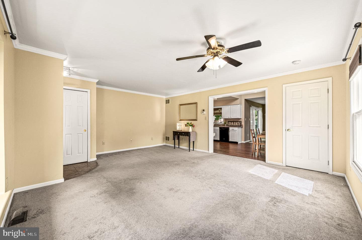 95 Greenview Drive photo 6
