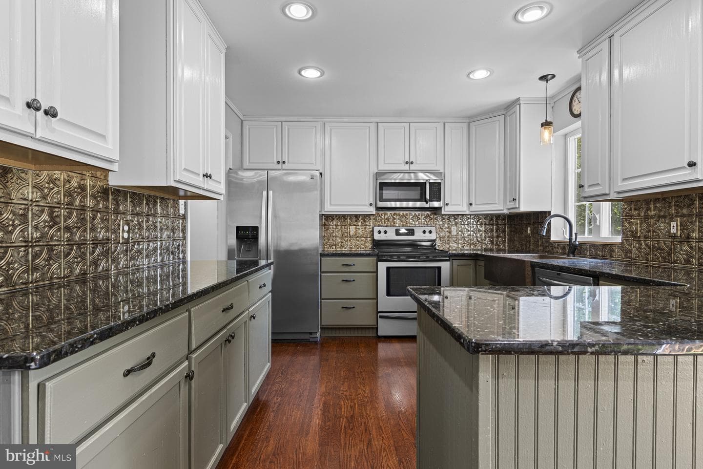 122 Glenrose Road photo 14