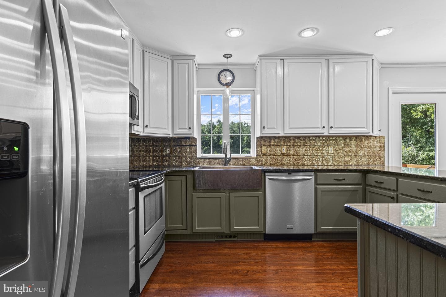 122 Glenrose Road photo 15