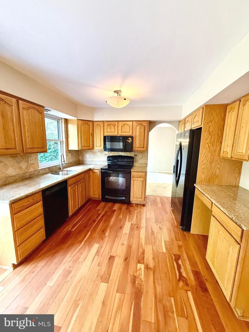 808 Joeck Drive photo 10