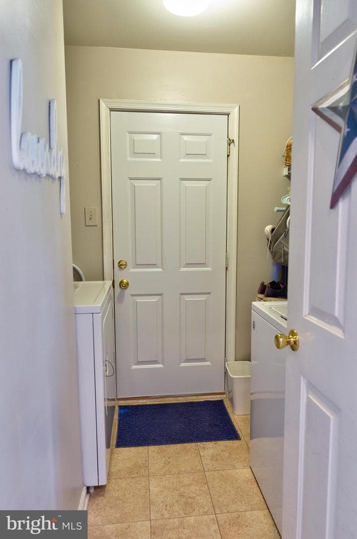 429 Deep Willow Drive photo 21
