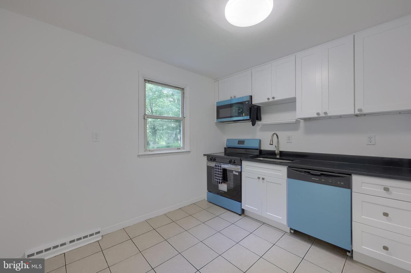 259 Compass Road photo 32
