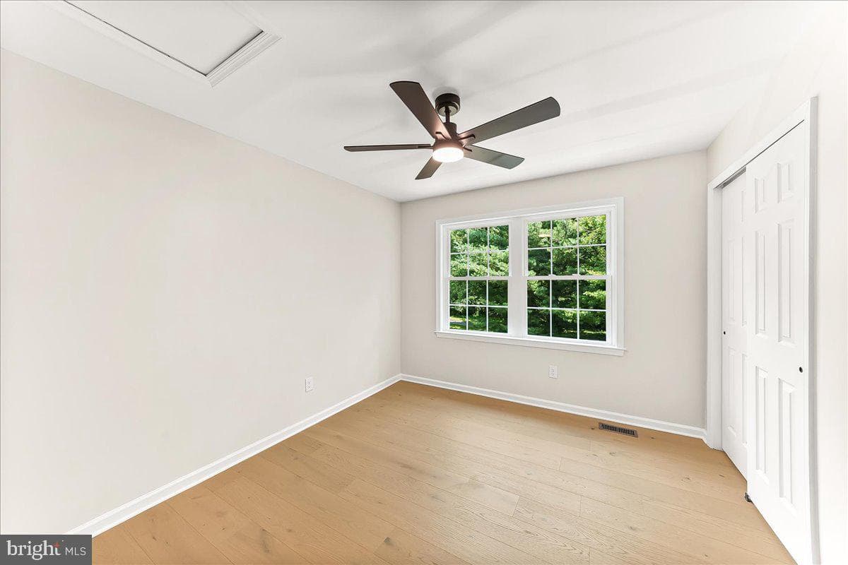 804 Waverly Road photo 38