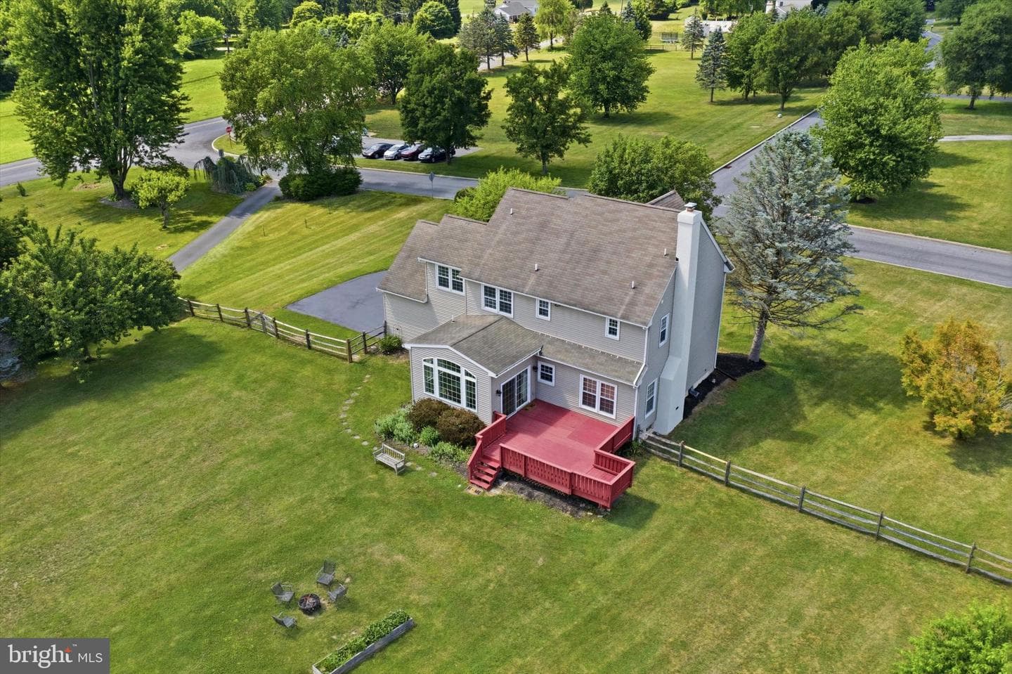 218 Briars Run Drive photo 35