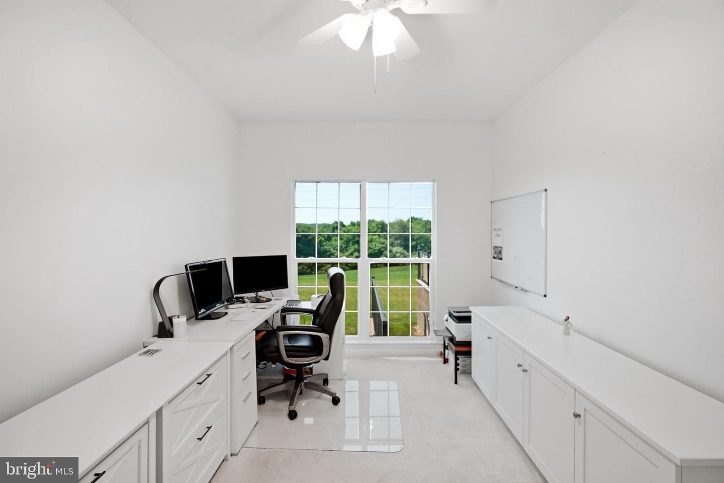 123 Riverside Lane photo 35