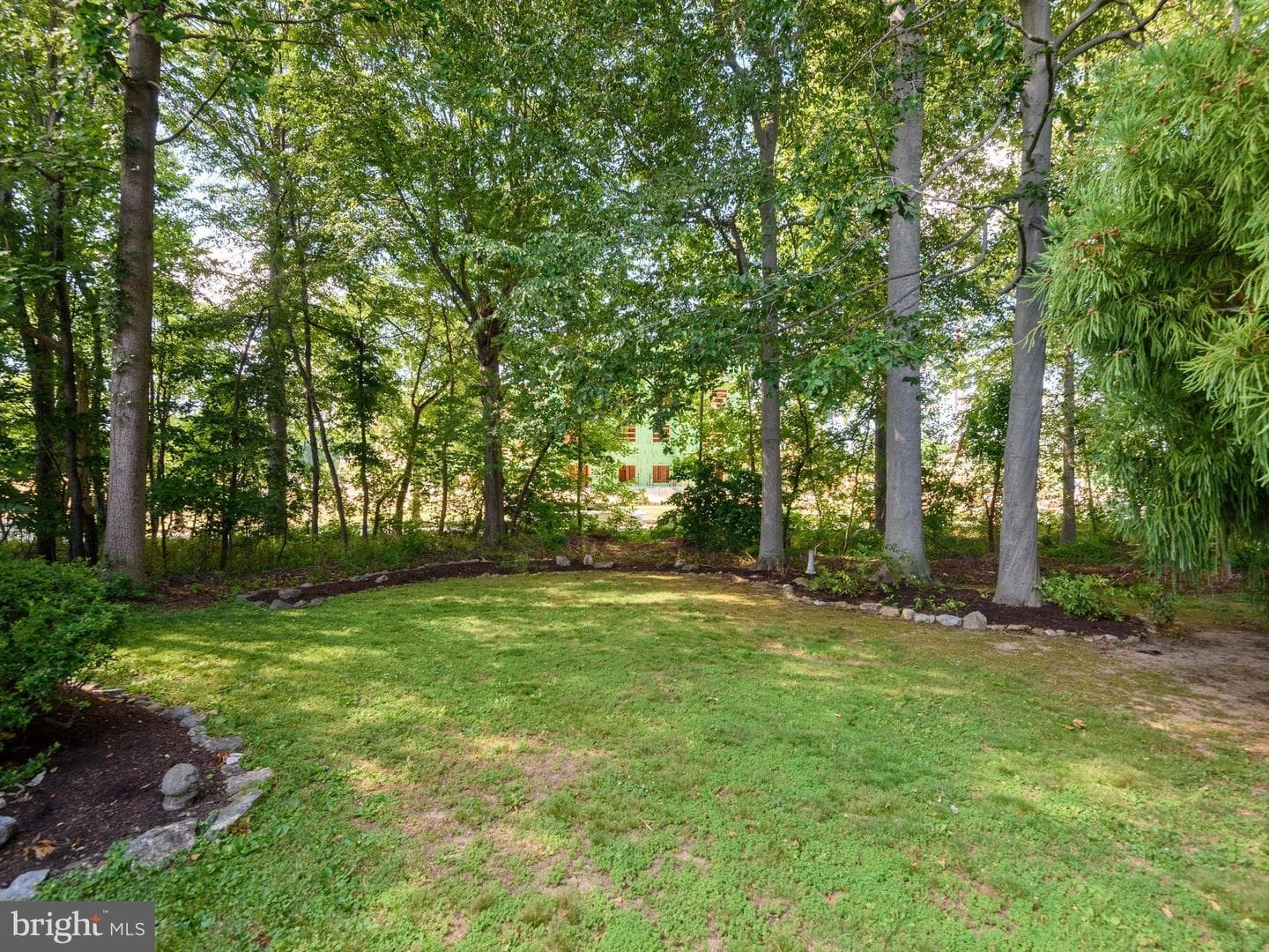 605 Huntington Drive photo 18