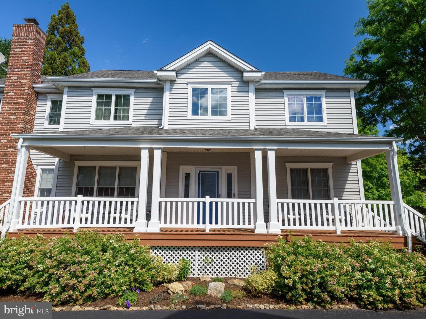 605 Huntington Drive photo 38