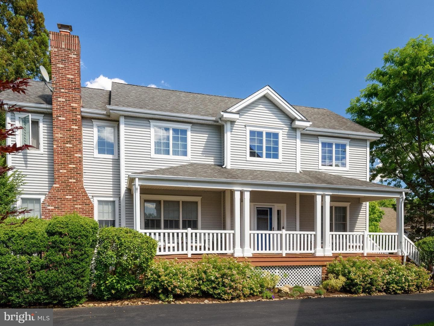 605 Huntington Drive photo 45