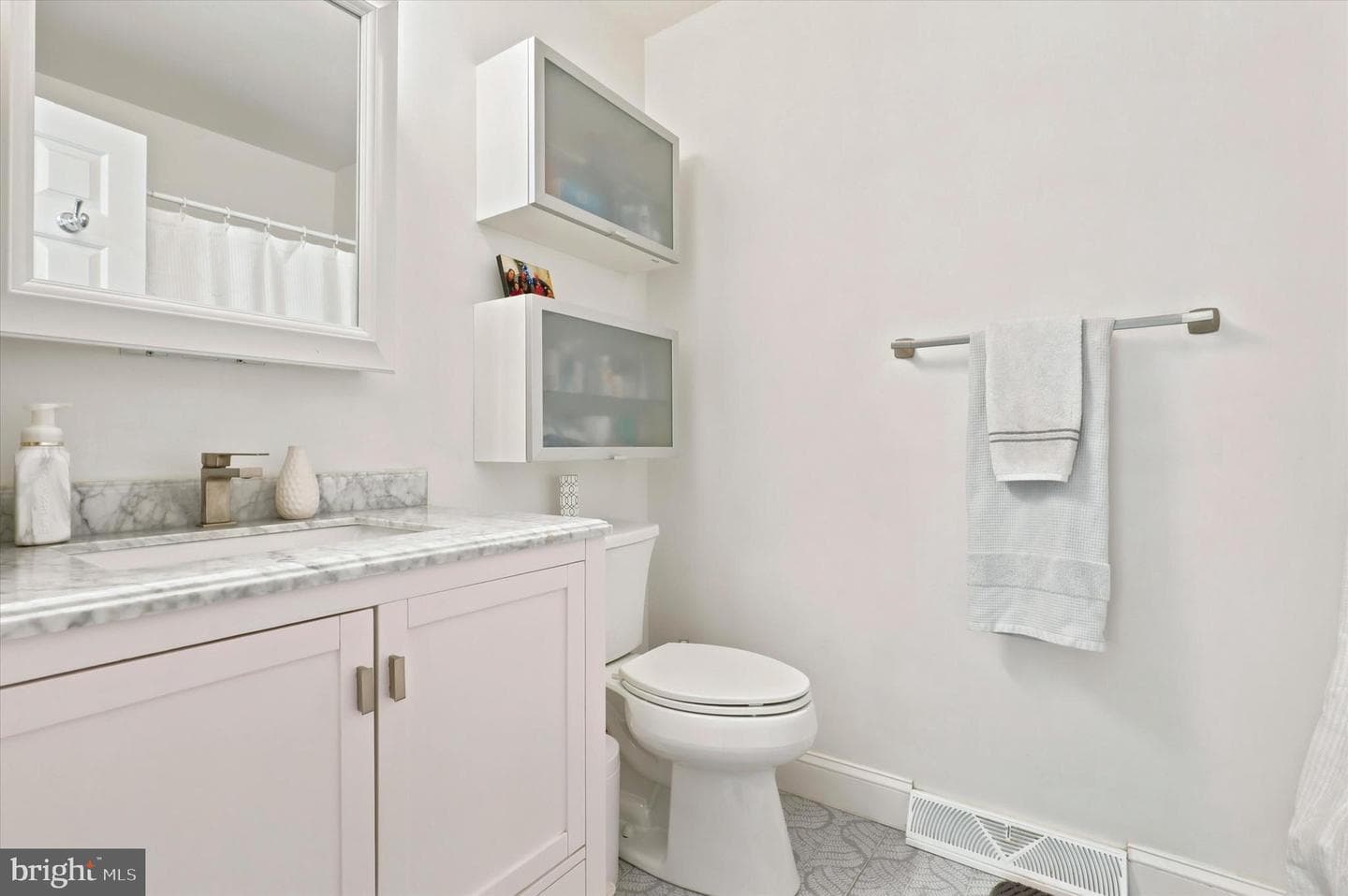 402 Curtis Court photo 21