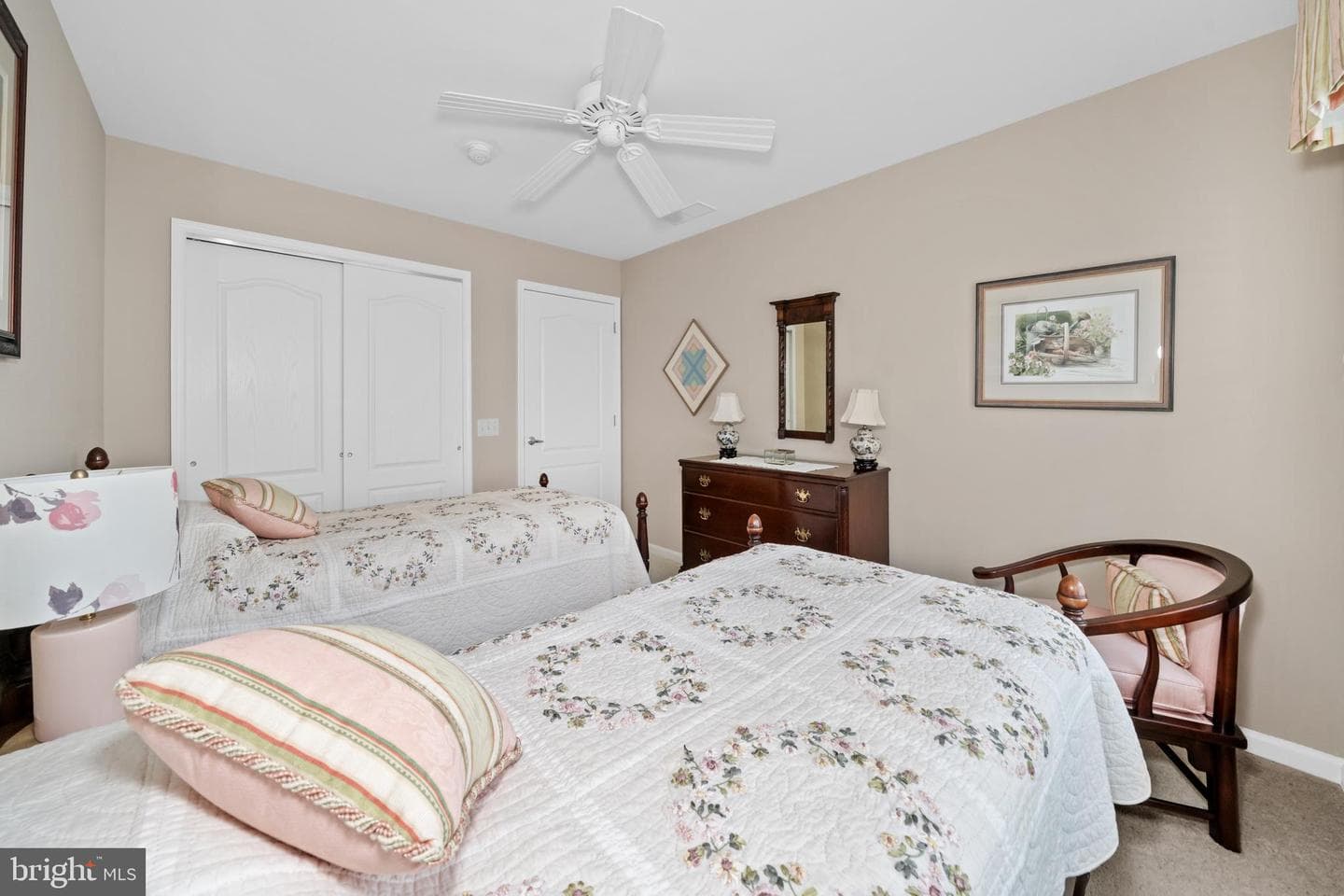 1674 Yardley Drive photo 46