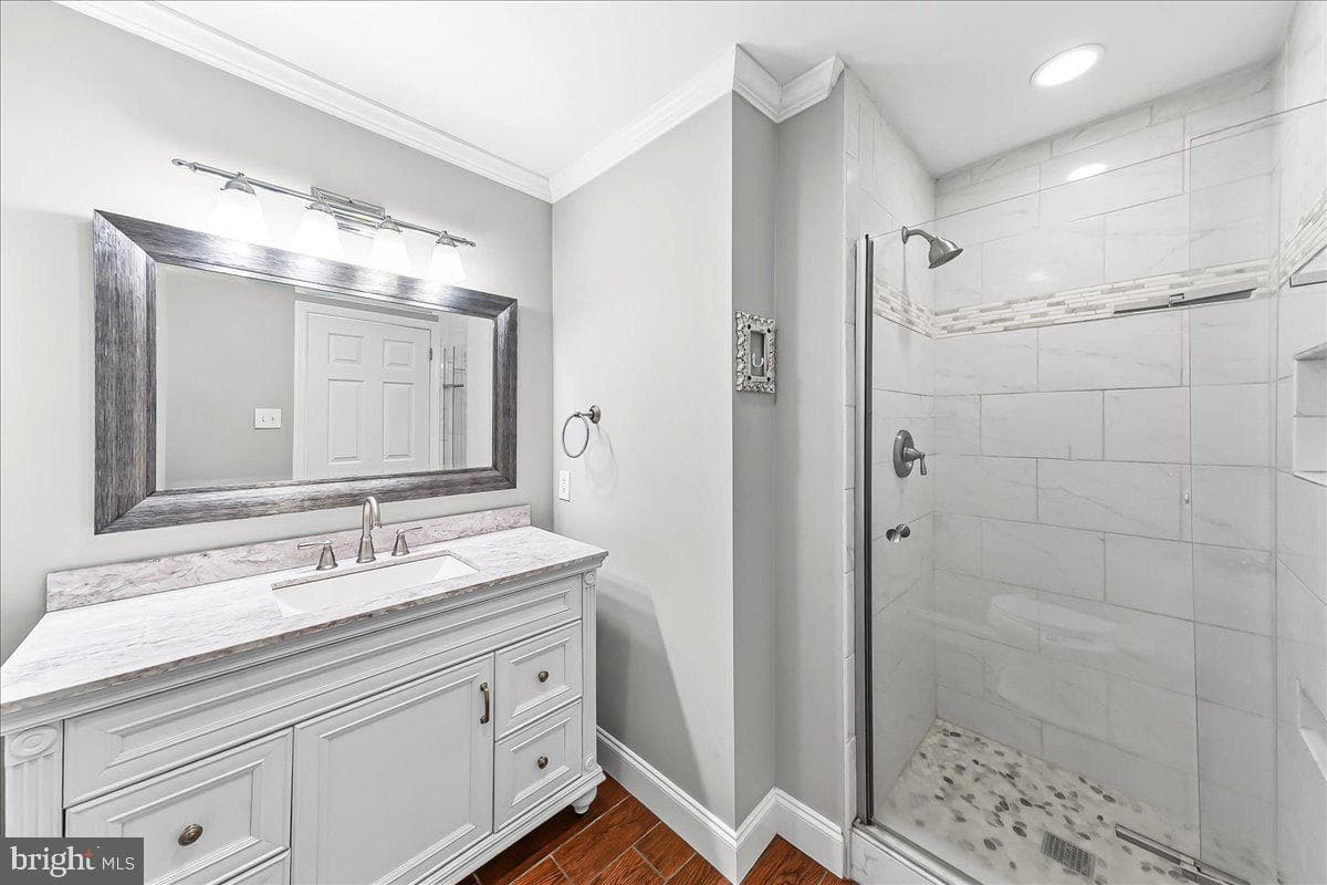 673 Metro Court #27 photo 20
