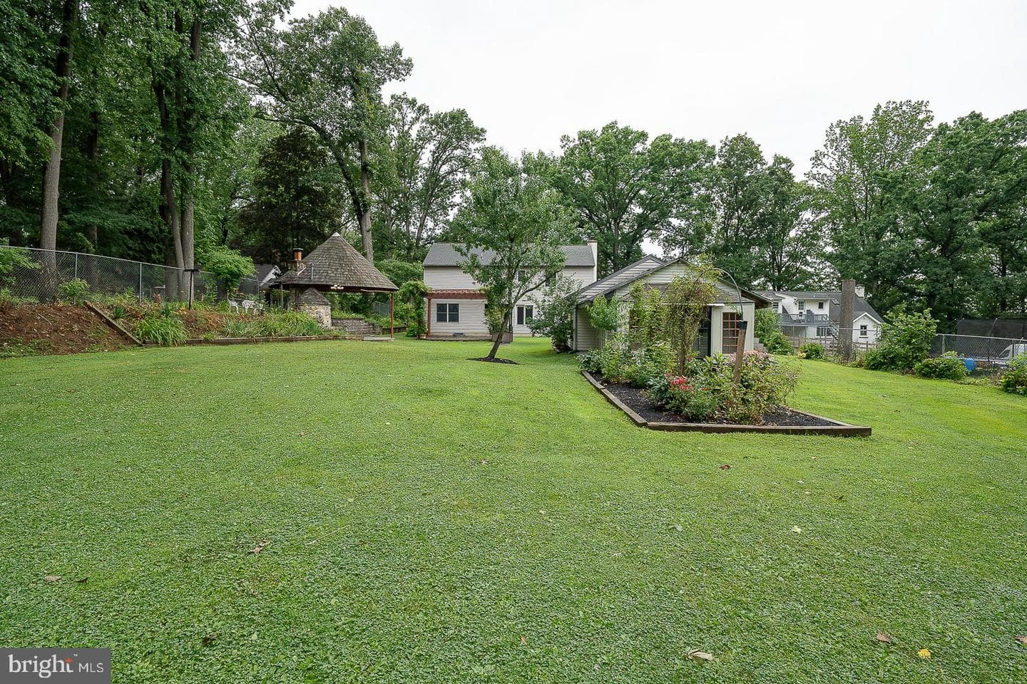 2608 Charlestown Road photo 57