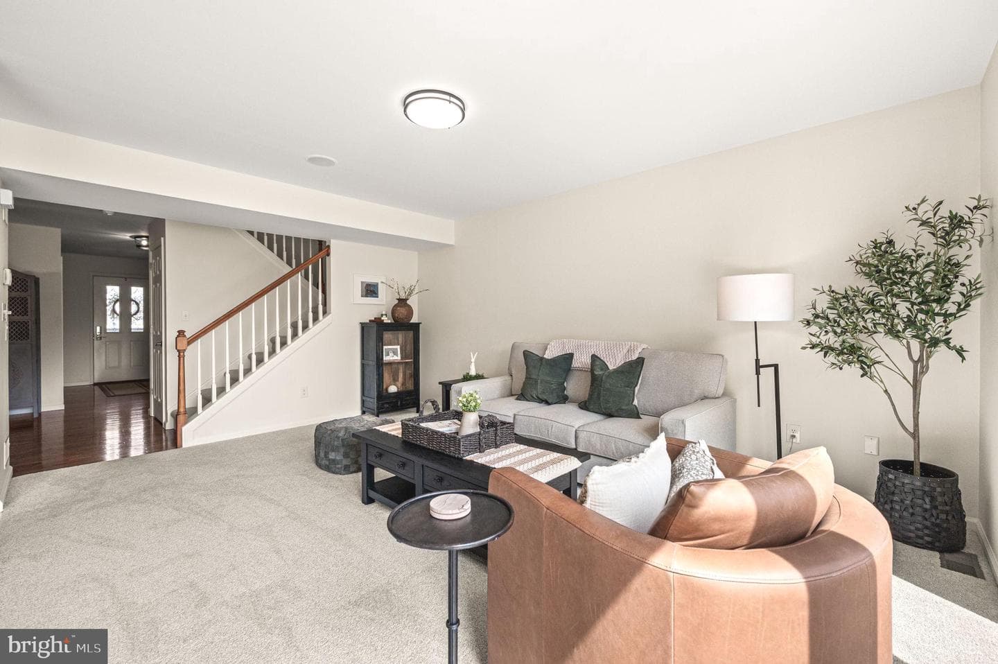 48 Saddler Drive photo 11
