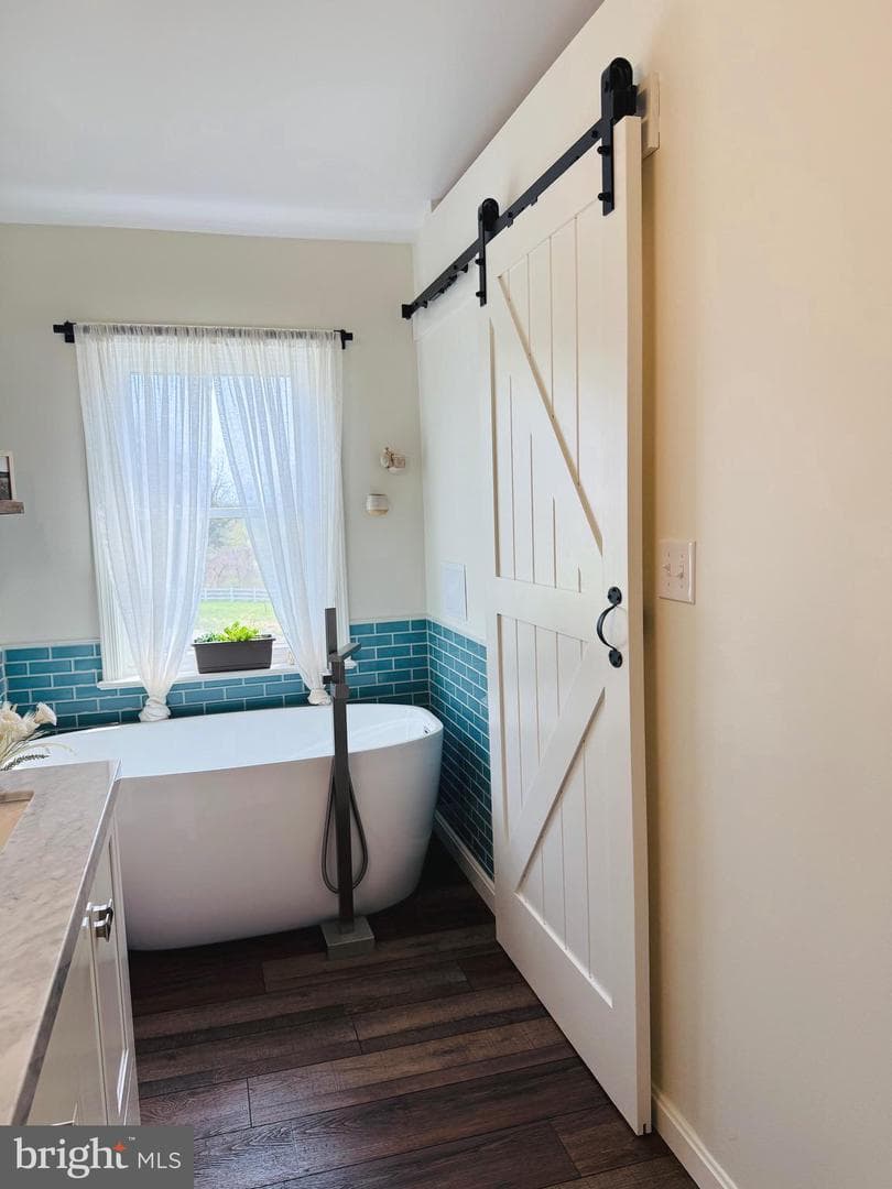 48 Saddler Drive photo 30