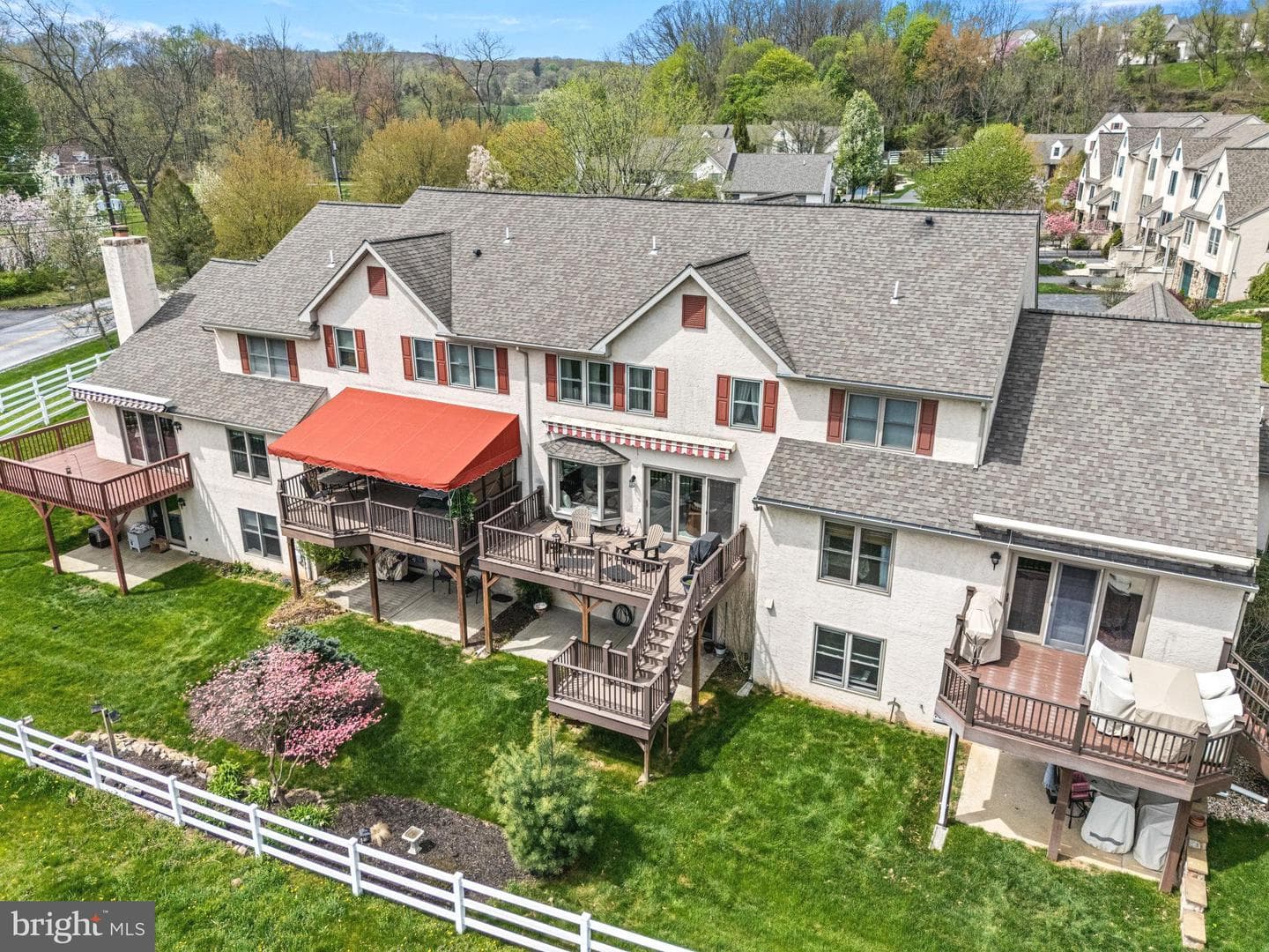 48 Saddler Drive photo 37