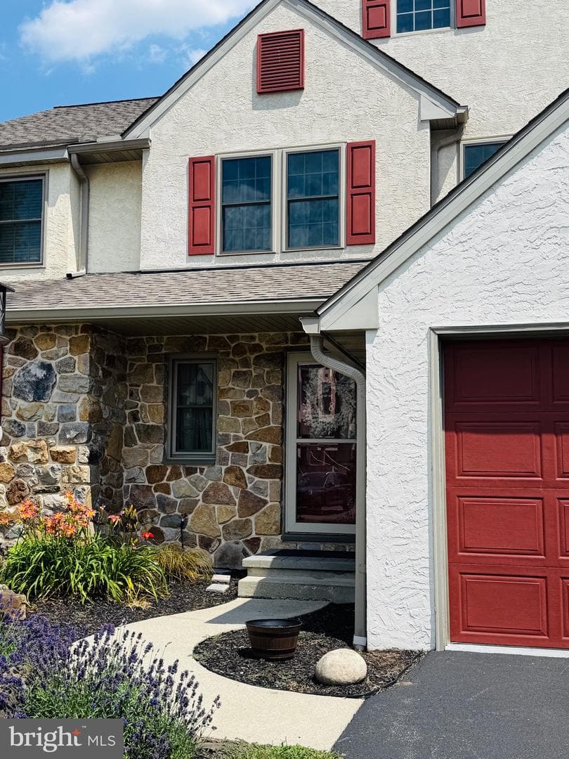 48 Saddler Drive photo 39