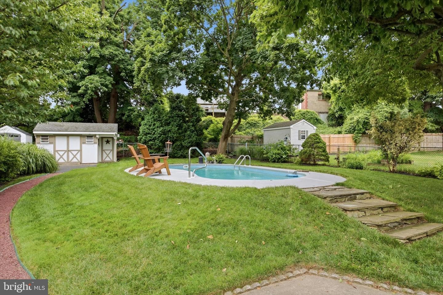 3 Maple Avenue photo 24