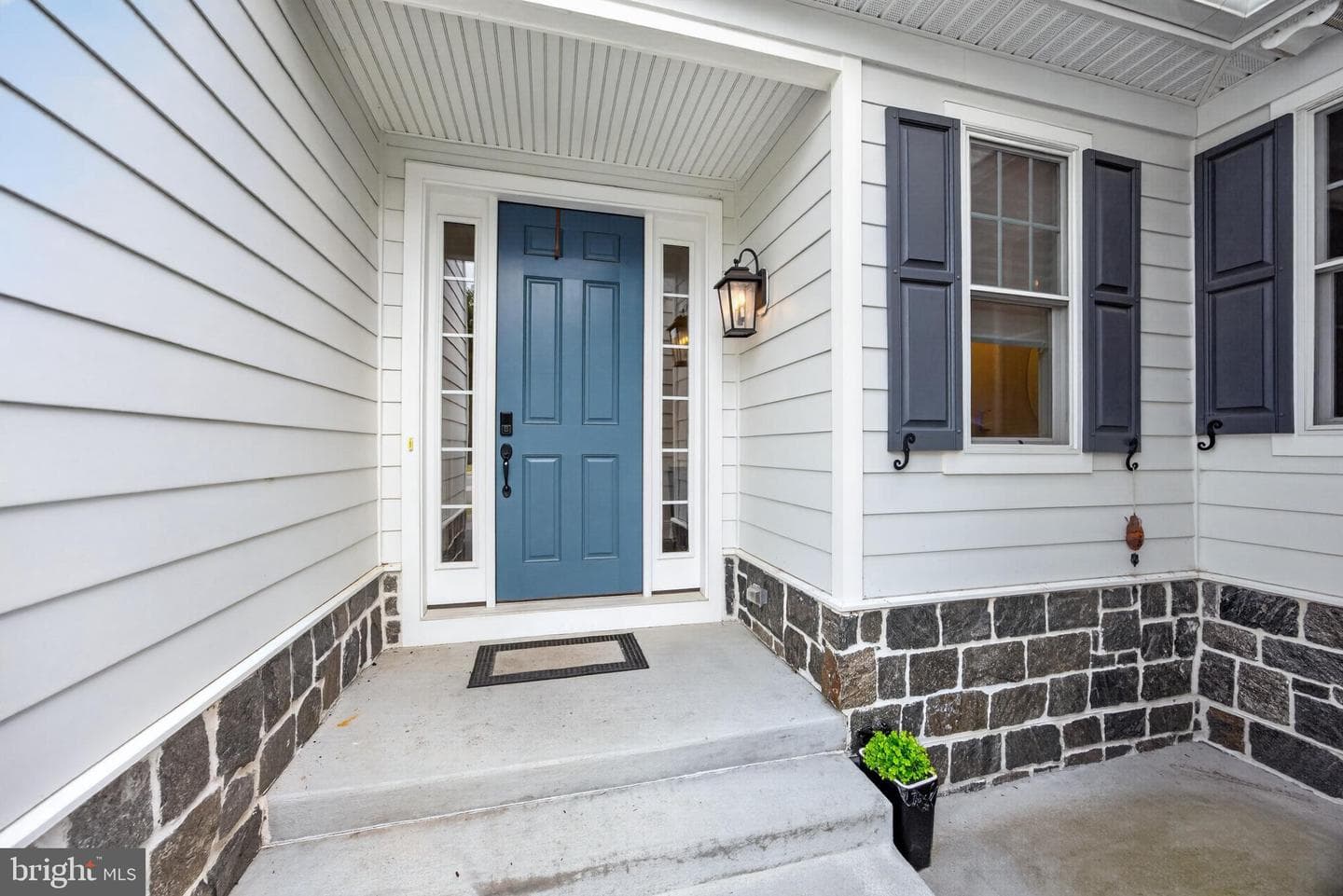 306 Merion Court photo 4
