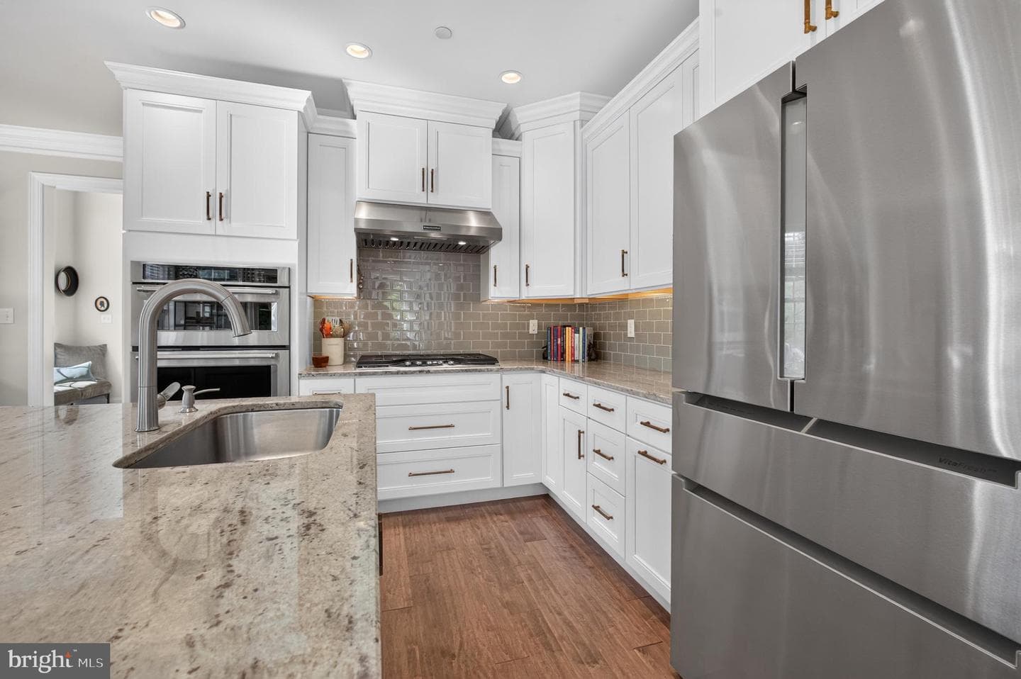 3051 Rainer Road photo 11