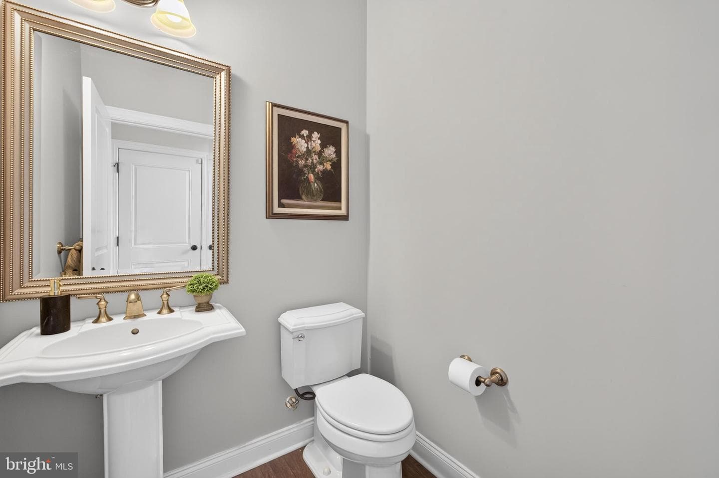 3051 Rainer Road photo 22