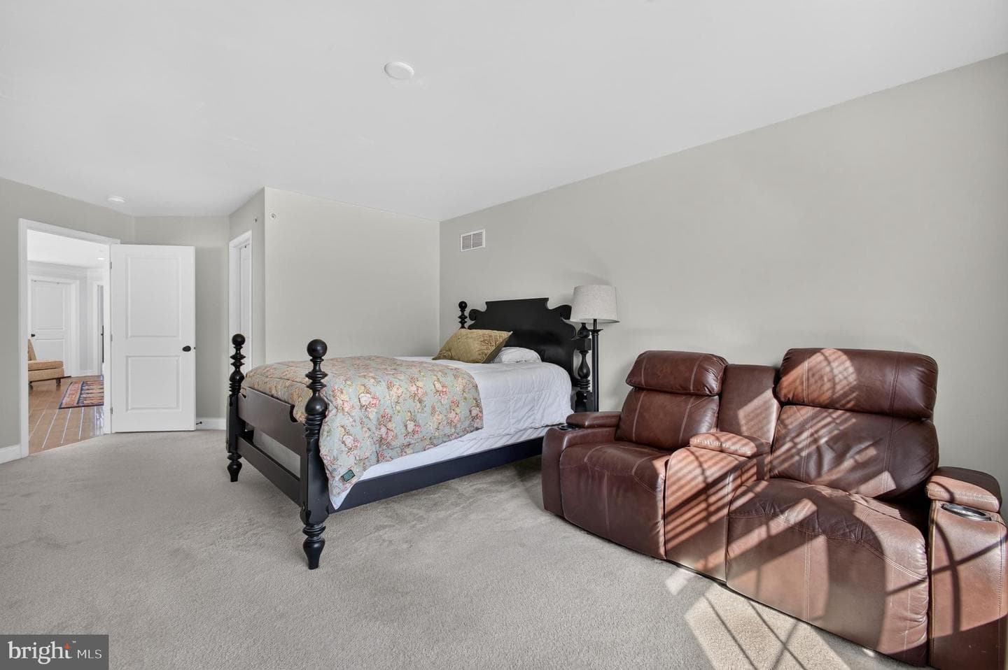 3051 Rainer Road photo 32