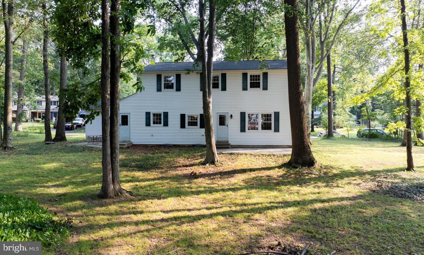 209 Crump Road photo 4