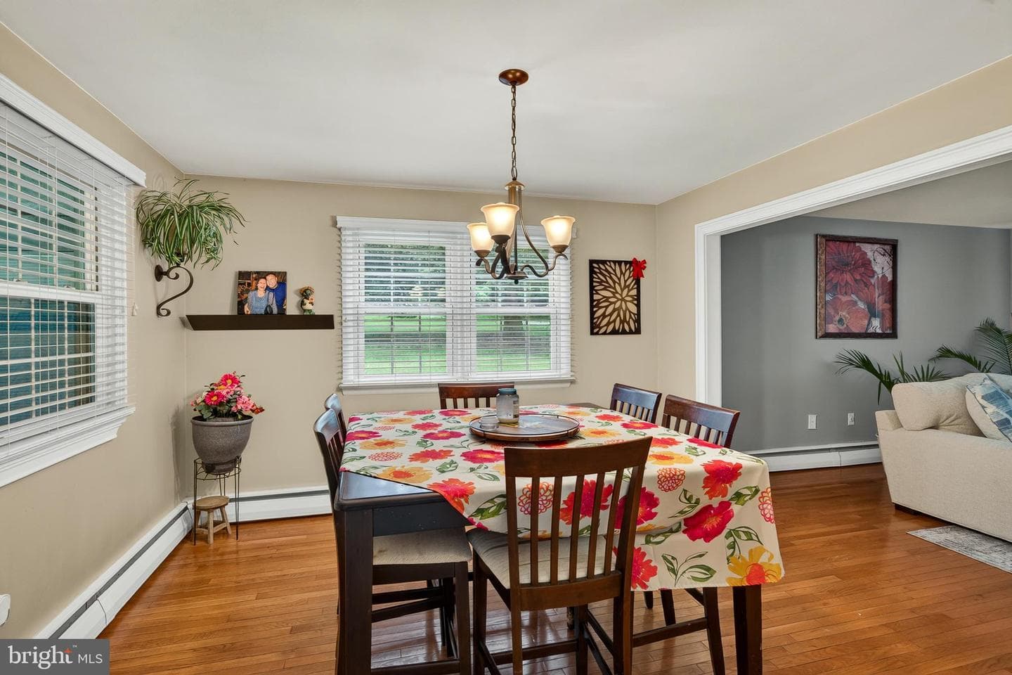 833 Hunt Club Lane photo 7